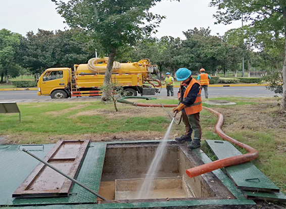 上甘岭化油池清理